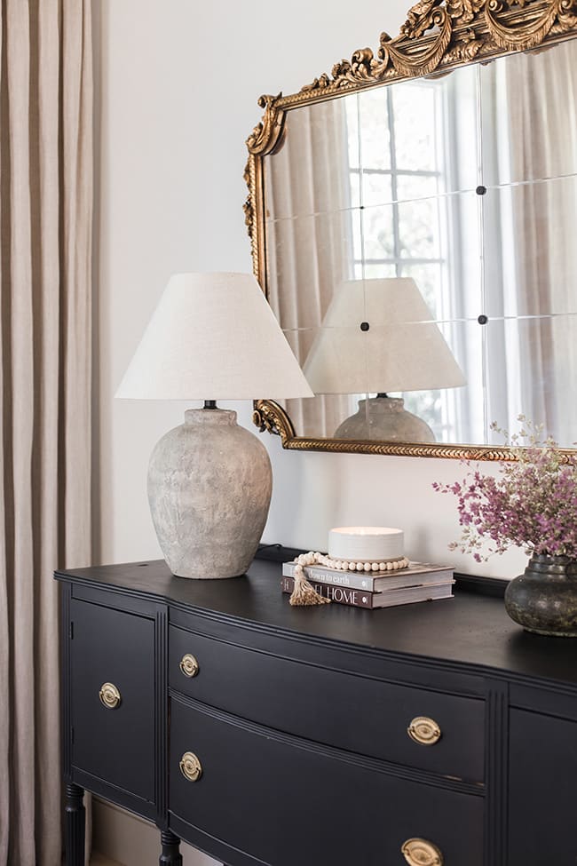 UrbanLALiving's tweet photo. If you want sumptuous finishes in your home, you better be willing to pay the price — that is, unless you’re willing to invest the sweat equity into tackling a DIY rendition. #ApartmentHacks #DIY #DoItYourself https://t.co/FoJDjvPYOP https://t.co/QxCFWjQqOP