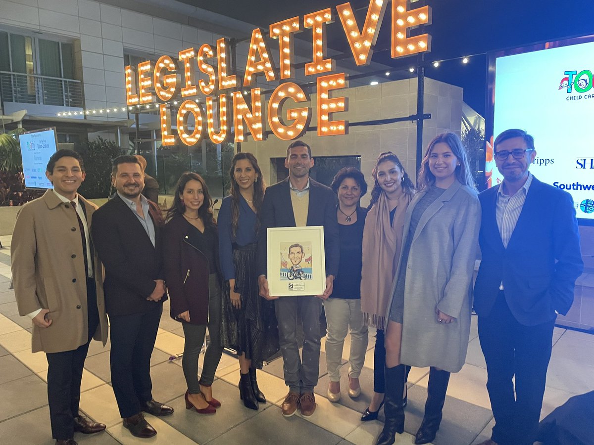 Jimena Villasenor-Martinez (@jimenavillasen1) on Twitter photo Great night to recognize the hard work of our region’s elected officials and staff 🥳 #LegLounge2021 Congrats to <a href="/davidpasquini33/">David Pasquini</a> for being the Bridge Builder that he is!!! Great night to recognize the hard work of our region’s elected officials and staff 🥳 #LegLounge2021 Congrats to <a href="/davidpasquini33/">David Pasquini</a> for being the Bridge Builder that he is!!!