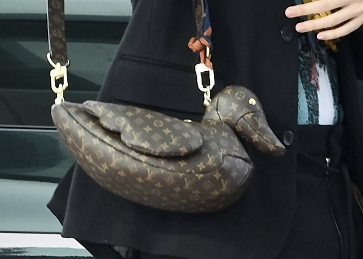 Se0kedInLuv's tweet photo. Plot twist: Hoseok is qdeoks https://t.co/X2kDNadQ0s