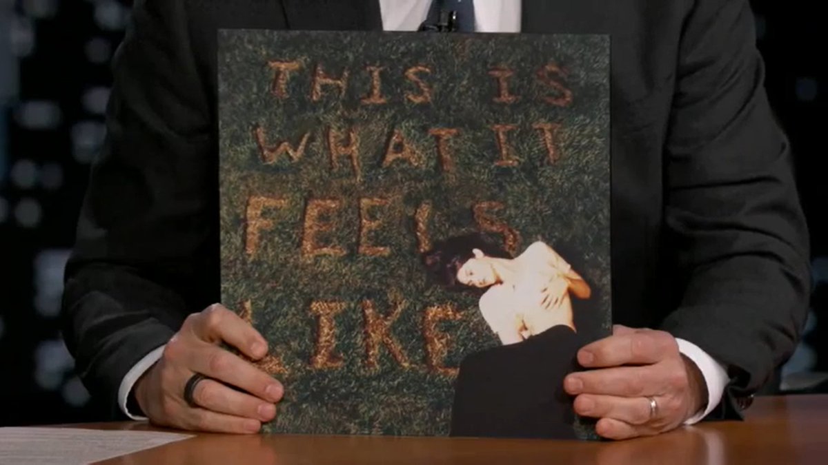 ya presentaron This is what it feels like, está for empezar Gracie !!!! 
#GracieOnKimmel