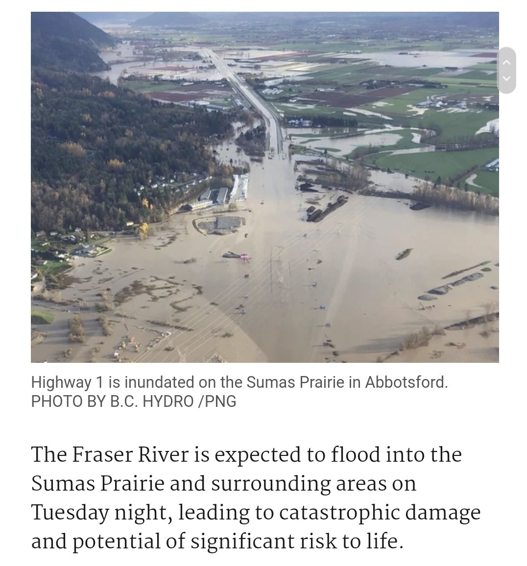 RodneyGibson604's tweet photo. Holy shit the Fraser River is now pumping into the Fraser Valley

"Catastrophic damage and potential of significant loss of life"

#Abbotsford #bcfloods https://t.co/pILGk7Nscq