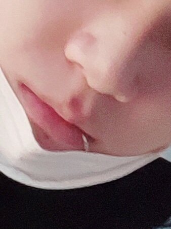 min_sugaseok's tweet photo. @BTS_twt EL PIERCING EN EL LABIO AAAAAAAAA https://t.co/77Ai6AmzKv