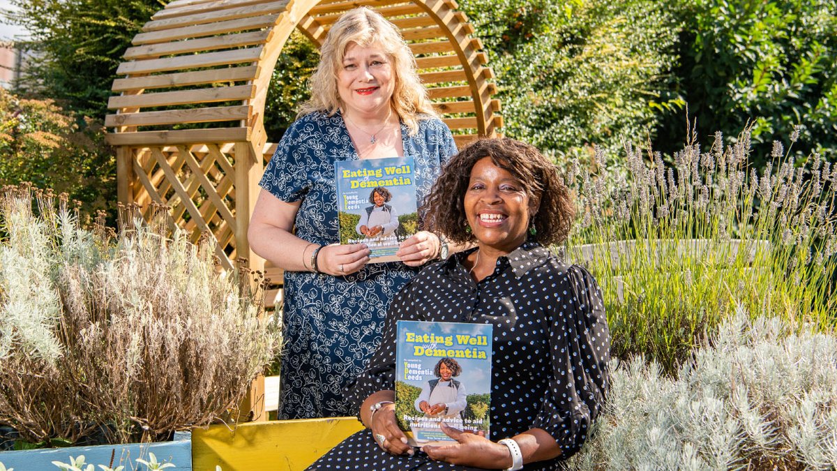BBC Woman's Hour (@bbcwomanshour) on Twitter photo 'Eating Well with Dementia' is a recipe book by <a href="/YoungDementiaLS/">Young Dementia Leeds</a>, a community service supporting people living with early-onset dementia and their families. Manager Liz Menacer and Diana Smith-Harris, whose late husband was diagnosed in 2016, join us: bbc.in/3cgYTaC 'Eating Well with Dementia' is a recipe book by <a href="/YoungDementiaLS/">Young Dementia Leeds</a>, a community service supporting people living with early-onset dementia and their families. Manager Liz Menacer and Diana Smith-Harris, whose late husband was diagnosed in 2016, join us: bbc.in/3cgYTaC