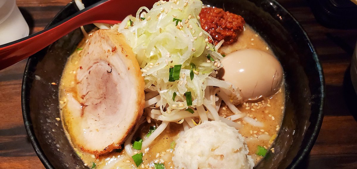 ramenlove122333's tweet photo. (麺)並木商事
味噌らーめん(日替わり500円)
並商ごはん
今日も腹パン幸せです!
げきおにうまし!
#並木商事
#HappyTeaTime
#東千葉 https://t.co/u4FCLbmoqt