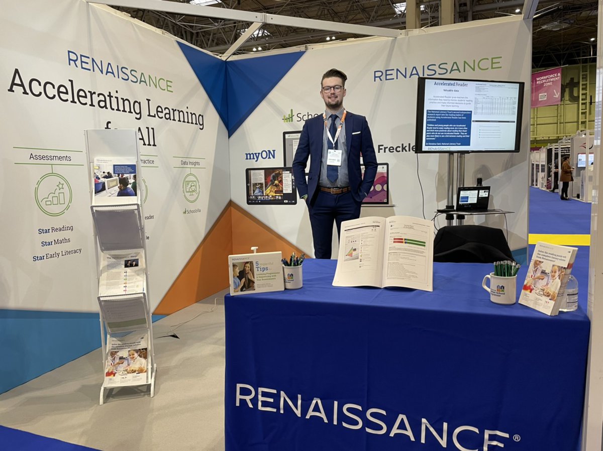 RenLearnUK's tweet photo. 👋 hello from @JamesWillats at the @SAA_Show today! Come and meet us on stand D48 and learn more about how we can support you with maths, reading, and assessment. #SAAShow21 https://t.co/3l8nOwu8rO