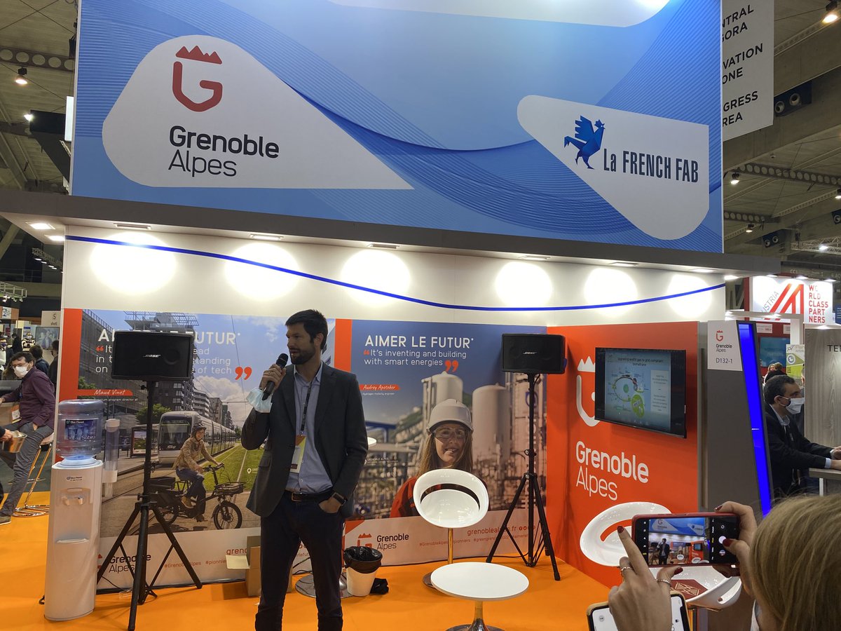 inovallée technopole (@inovallee) on Twitter photo #smartcity : <a href="/WagaEnergy/">Waga Energy</a> pitch sa solution d’économie circulaire sur le stand <a href="/GrenobleAlpes/">Grenoble Alpes Métropole</a> et Gresivaudan au salon #smartcity de Barcelone #smartcity : <a href="/WagaEnergy/">Waga Energy</a> pitch sa solution d’économie circulaire sur le stand <a href="/GrenobleAlpes/">Grenoble Alpes Métropole</a> et Gresivaudan au salon #smartcity de Barcelone