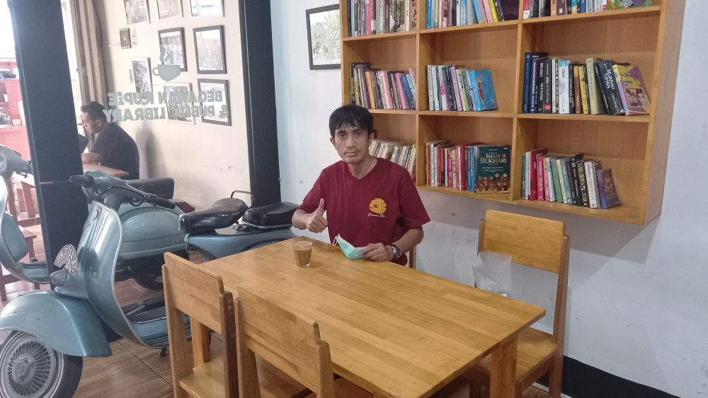 harisburhani's tweet photo. Sruput ngupi sore ini di Begawan Kupie nya Bang @Dahnilanzar di Medan https://t.co/bViZiCXQiB