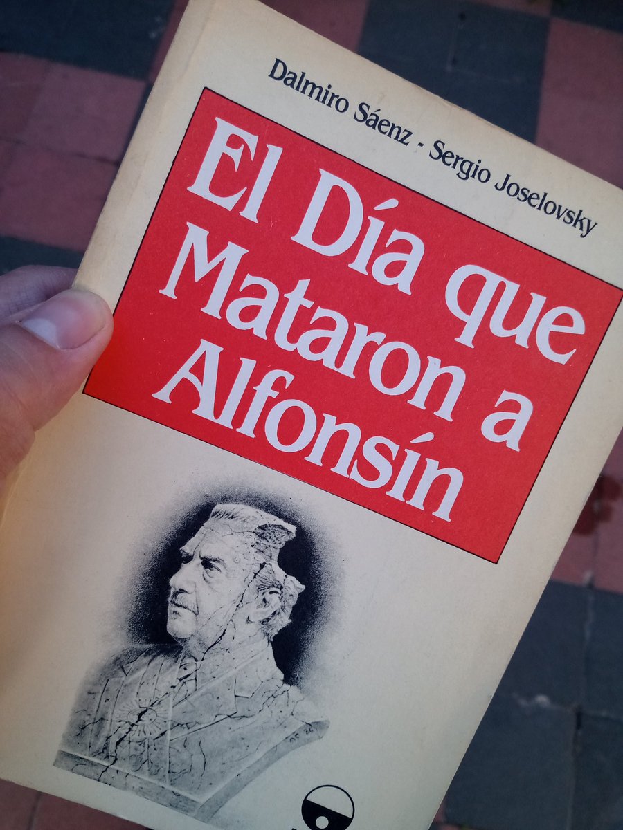 lucasinamalp's tweet image. Que emoción cuando encontrás un #LibroLibre y encima es una joya fuera de catálogo