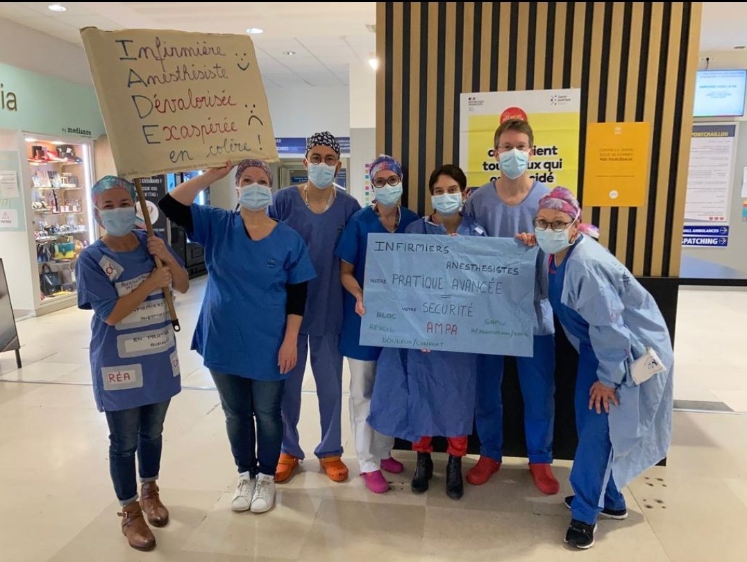BretagneIade's tweet photo. Au @CHURennes les #iade continuent le combat pour la reconnaissance de notre métier!
#IADEenPratiqueAvancée #UnStatutAdapté
@olivierveran @JeanCASTEX
@OuestFrance @TF1 @francetv @m6 @Qofficiel @TMCtv @BFMTV @LCP https://t.co/UoF7WMSsBc