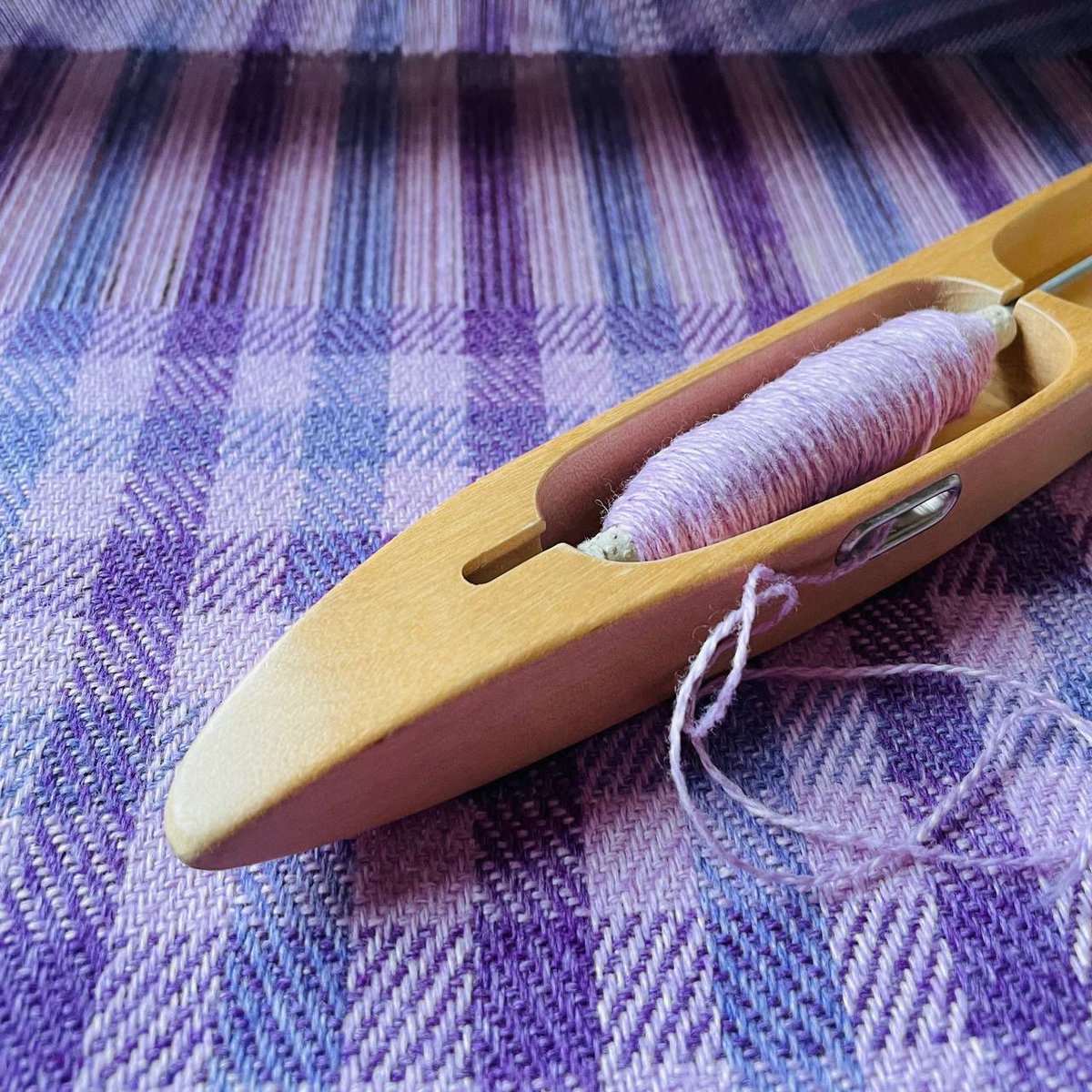 swell_studio's tweet photo. A bit of a closer look at the new colourway coming to my website on 5th December at 7pm!

But before that I’ll be bringing it with me to both of the Christmas markets I’m a part of!💜🤍✨ https://t.co/psQ6e3VD6Y