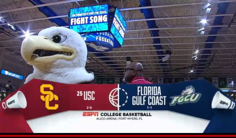 RossPS_'s tweet photo. They were calling this game we produced last night in Fort Myers, FL the #DunkCityReunion game 🏀
 #AndyEnfield https://t.co/r7jXdsUsyH
