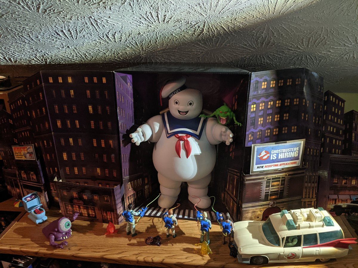 djsuperdon's tweet photo. @DrinkHiC @Ghostbusters  #slimeme something strange is in the neighborhood https://t.co/xXJTrfNnE3