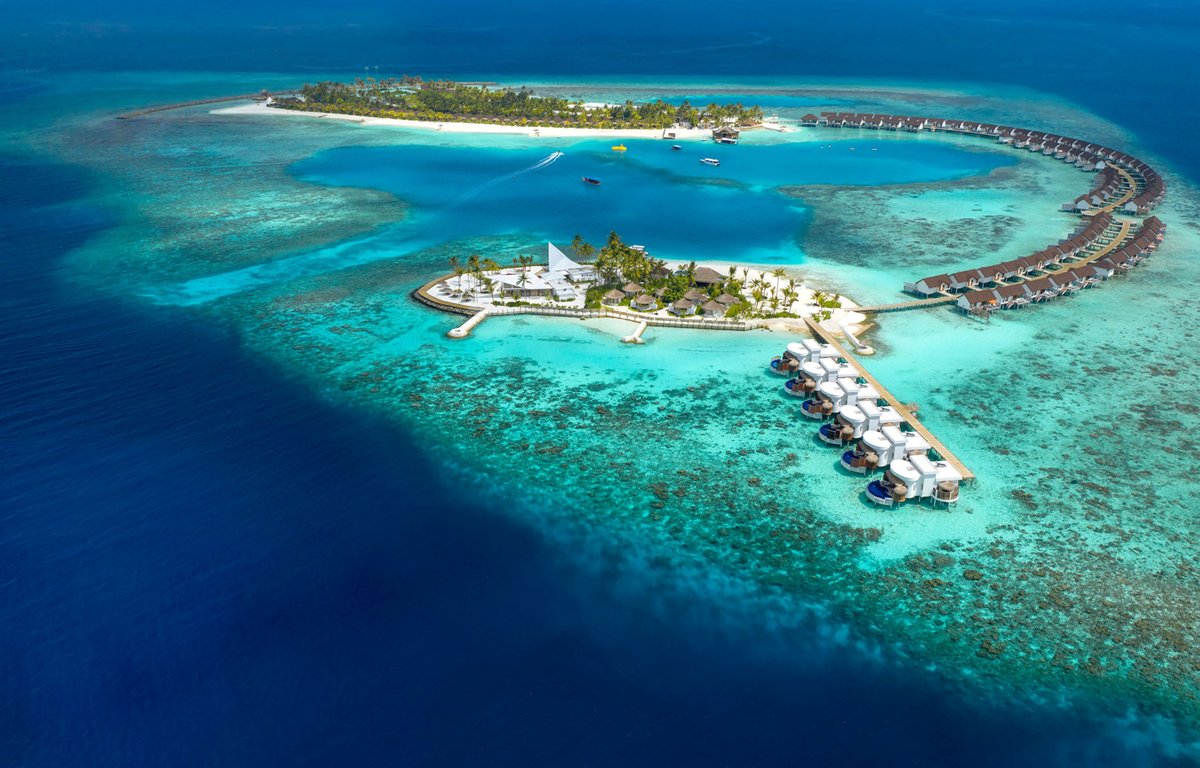 editionmv's tweet photo. โ
Exciting News from Tourism Industry of the Maldives!
โ
Colours of Oblu Brand under Atmosphere Hotels and Resorts to add Two New Resorts in 2022!
More details here: ๐https://t.co/Ob5DEwlHOA
#theedition #travel #AtmosphereHotels #Resorts #maldives #traveledition ๐๐บ https://t.co/ngiQijBcab