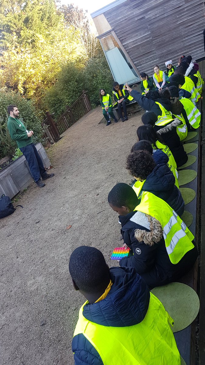 JohnKebleBrent's tweet photo. Our day with The Lookout begins. We are really looking forward to our day in Hyde Park and what a beautiful day it is. #tripsareback #Brentschools #Harlesden #year6 https://t.co/z2oaYRHG2F