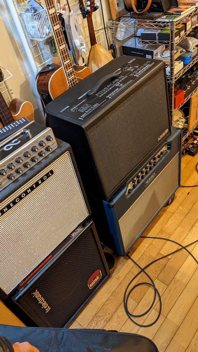 Sugi_Tsuyo's tweet photo. LINE 6 power caiを導入してみました。helix floorと組み合わせて使う予定です。
IR なども色々試してみて、ちょっと音作りしてみましたが思った以上に良い感じにできそうな気がしてます。お使いの方いらっしゃいましたらアドバイスなど教えていただけたら幸いです~!(^^)
#helix #line6 #PowerCab https://t.co/fwYsbzAsjo