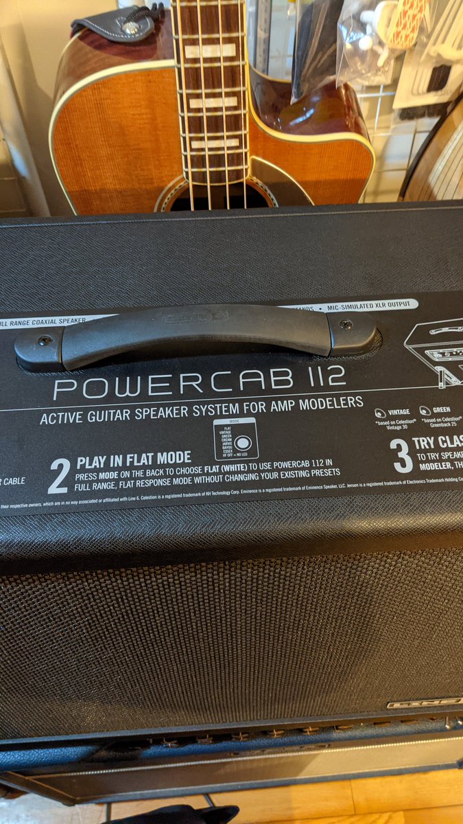 Sugi_Tsuyo's tweet photo. LINE 6 power caiを導入してみました。helix floorと組み合わせて使う予定です。
IR なども色々試してみて、ちょっと音作りしてみましたが思った以上に良い感じにできそうな気がしてます。お使いの方いらっしゃいましたらアドバイスなど教えていただけたら幸いです~!(^^)
#helix #line6 #PowerCab https://t.co/fwYsbzAsjo