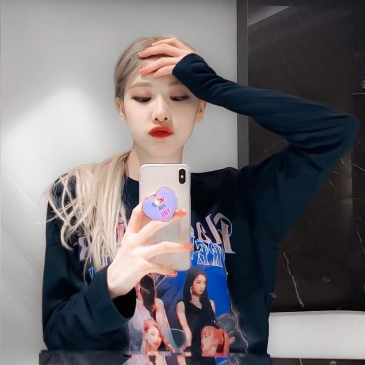 sarobec8812__'s tweet photo. 17/11🌻
I vote #MAMAVOTE #rosé https://t.co/aARi6esubu