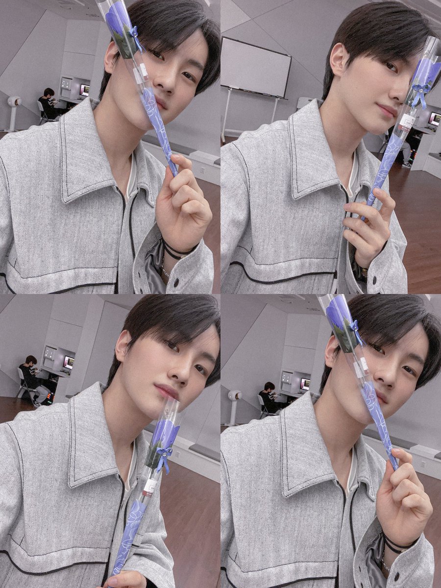 CTHenergy's tweet photo. He looks so soft ㅜㅜ

#최태훈 #CHOITAEHUN @PNATION_LOUD https://t.co/etn5zeL6Zs