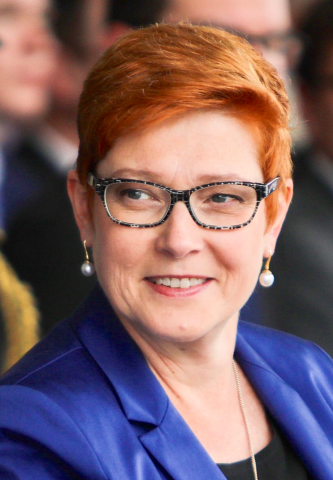 MRobertsQLD's tweet photo. Foreign Minister Marise Payne is celebrating that tens of thousands of overseas workers are arriving (quarantine free) to take Australian jobs. Meanwhile, unvaccinated Australians can't cross a state border or visit their loved ones in hospital. https://t.co/QuEvqyM6Vo https://t.co/3kM5RA0DMJ
