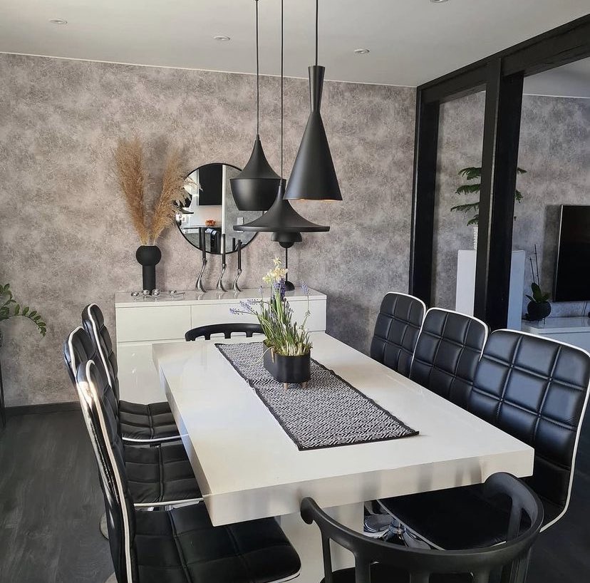 CavettoArc's tweet photo. How lovely is this black design 🖤
What do you think?? Share this with you friends that would love to see this.. ✨
#blackconcept #architecture #renovation #remodel #realestate #design #decor #interiordesign
#design #blackhome https://t.co/HnopDFmDlx