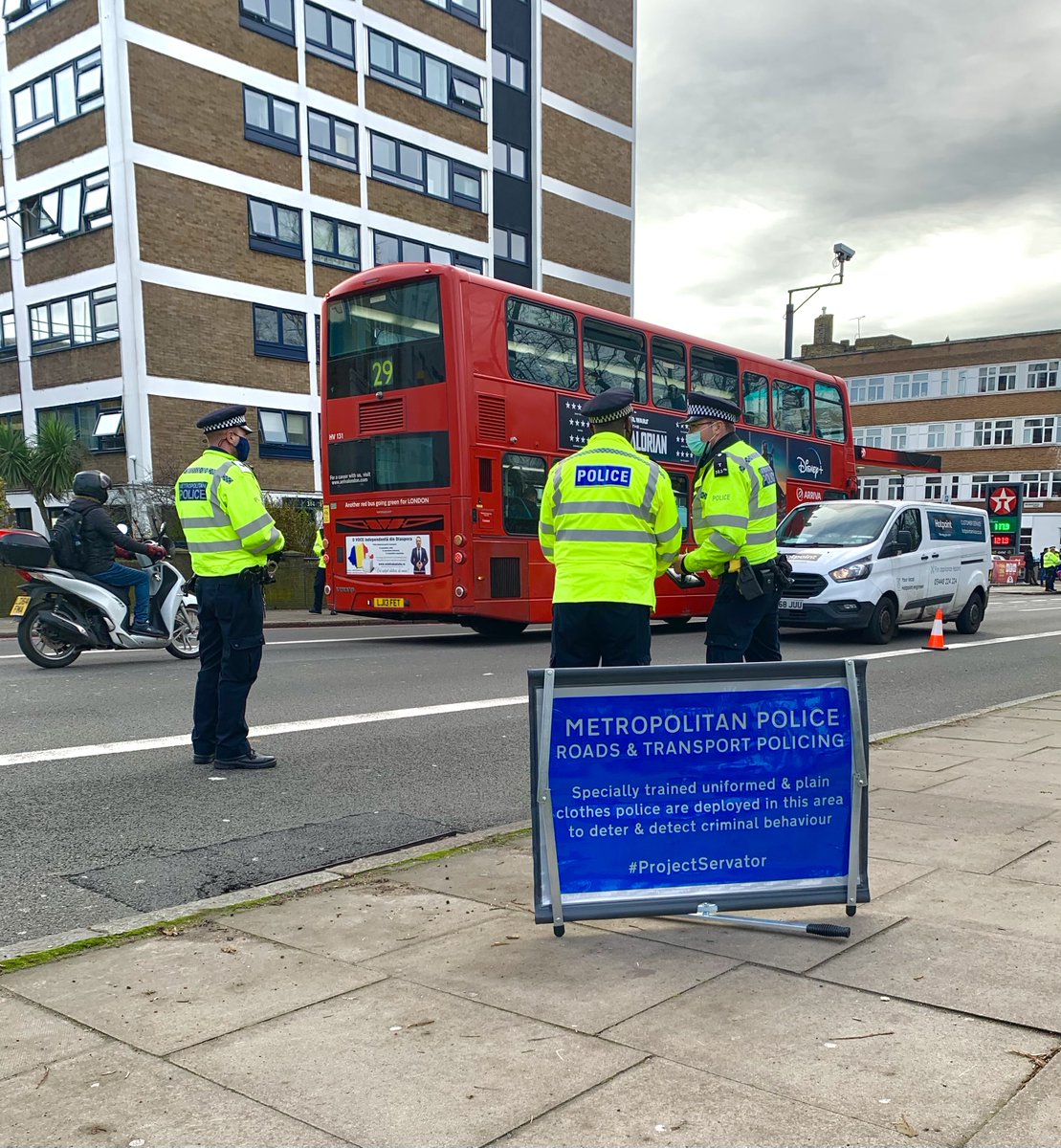 MPSRTPC's tweet photo. #ProjectServator officers from #RTPCTaskingTeam have been busy.
This week we have arrested a male in @MPSHackney who was wanted by police for three robberies. This male was also later arrested for an aggravated burglary.
Arrested, Charged and Remanded
#TogetherWeveGotItCovered https://t.co/t1iA3RaYue