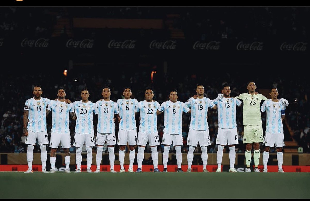 Se termina el año con el objetivo cumplido, ESTAMOS EN QATAR 🇶🇦! #VamosSeleccion 🇦🇷 💪🏻