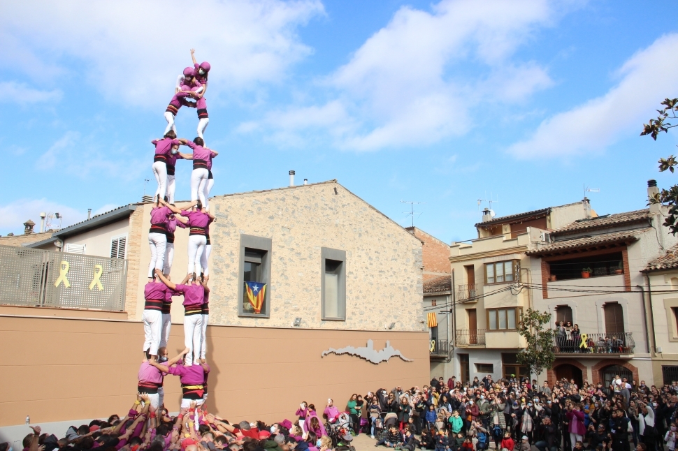 Els Moixiganguers tanquen una temporada —atípica— entre les millors colles <a href="/moixiganguers/">Moixiganguers d'Igd</a> #castellers bit.ly/3Fp3V1r