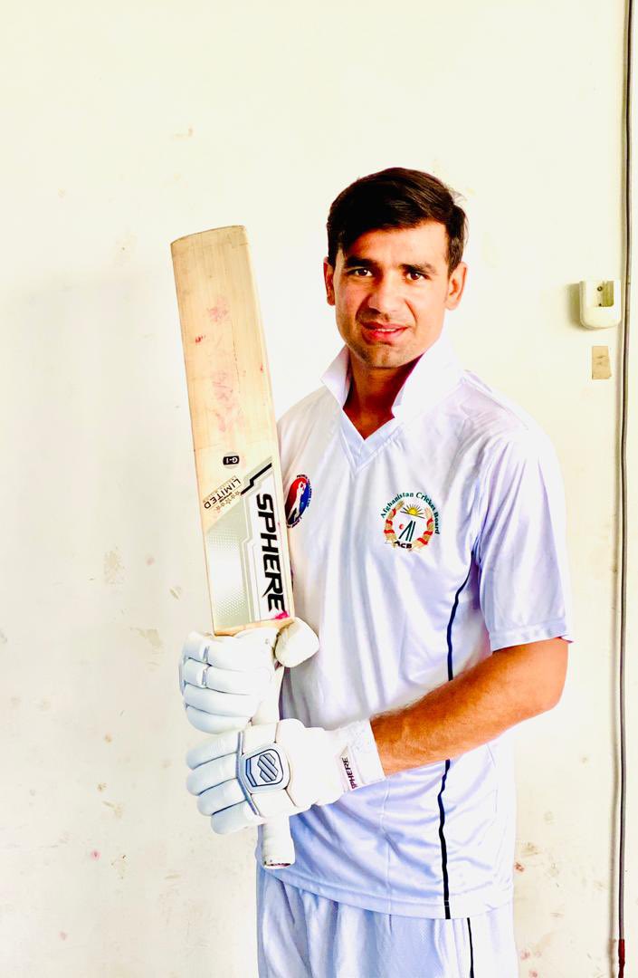 SphereCricket's tweet photo. Afghanistan National Cricket Player @munirkakar_27  Posing With @sphere_cricket Bat &amp; Gloves

#sphere #spherecricket #afghanistan #afghanistancricket #cricket #bat #india #indiacricket https://t.co/dlXiVonTKZ