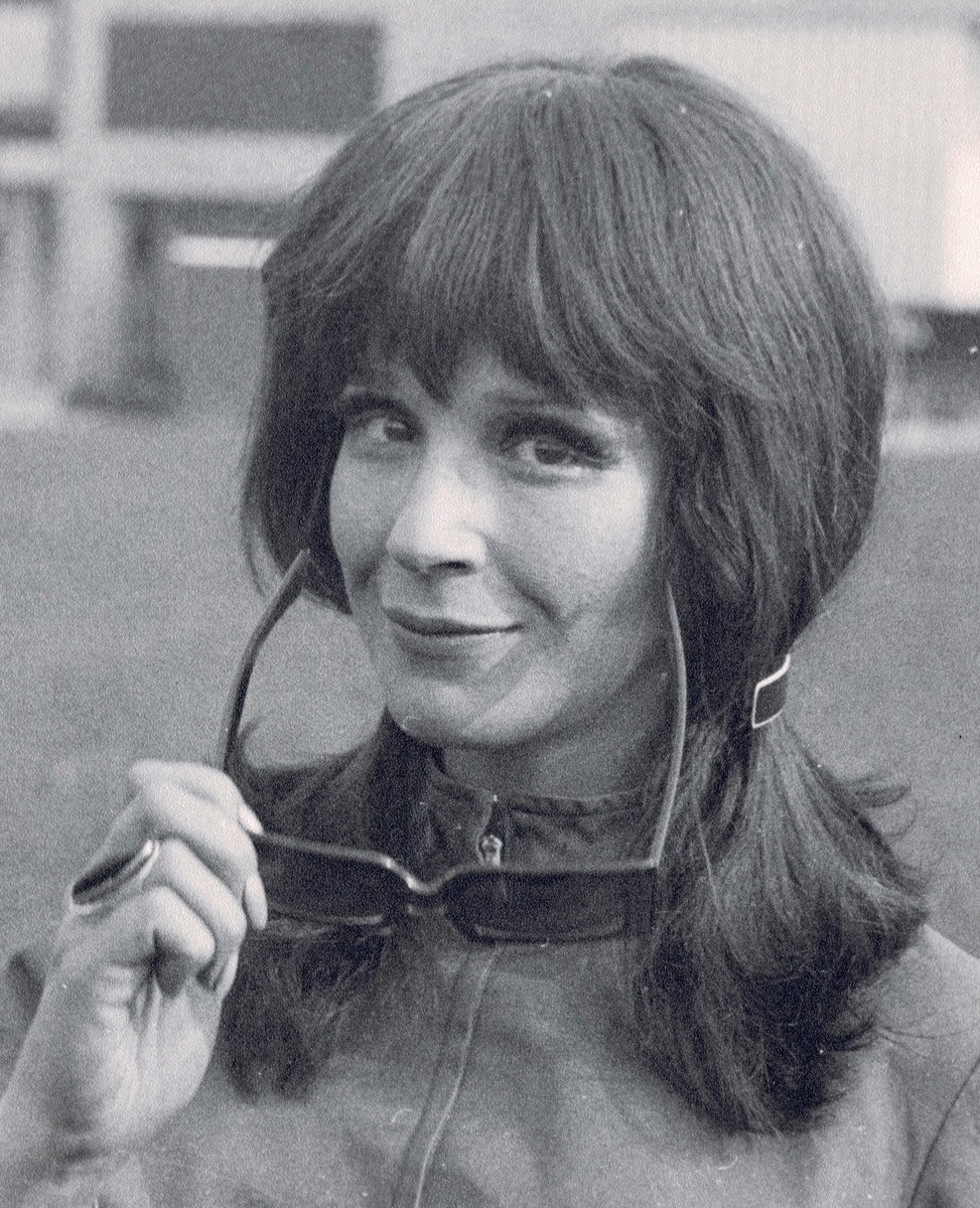 FenellaFielding's tweet image. Today, would have been Fenella Fielding's 94th birthday. The photo is probably from Chichester, 1968. Here's a link to her wonderful Desert Island Discs appearance the previous year bbc.co.uk/programmes/p00… #muchmissed