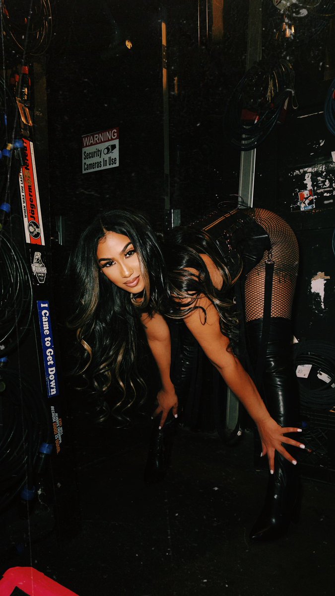 queennaija's tweet photo. give you a taste of your own medicine 🖤 https://t.co/BfwZDWzJVI