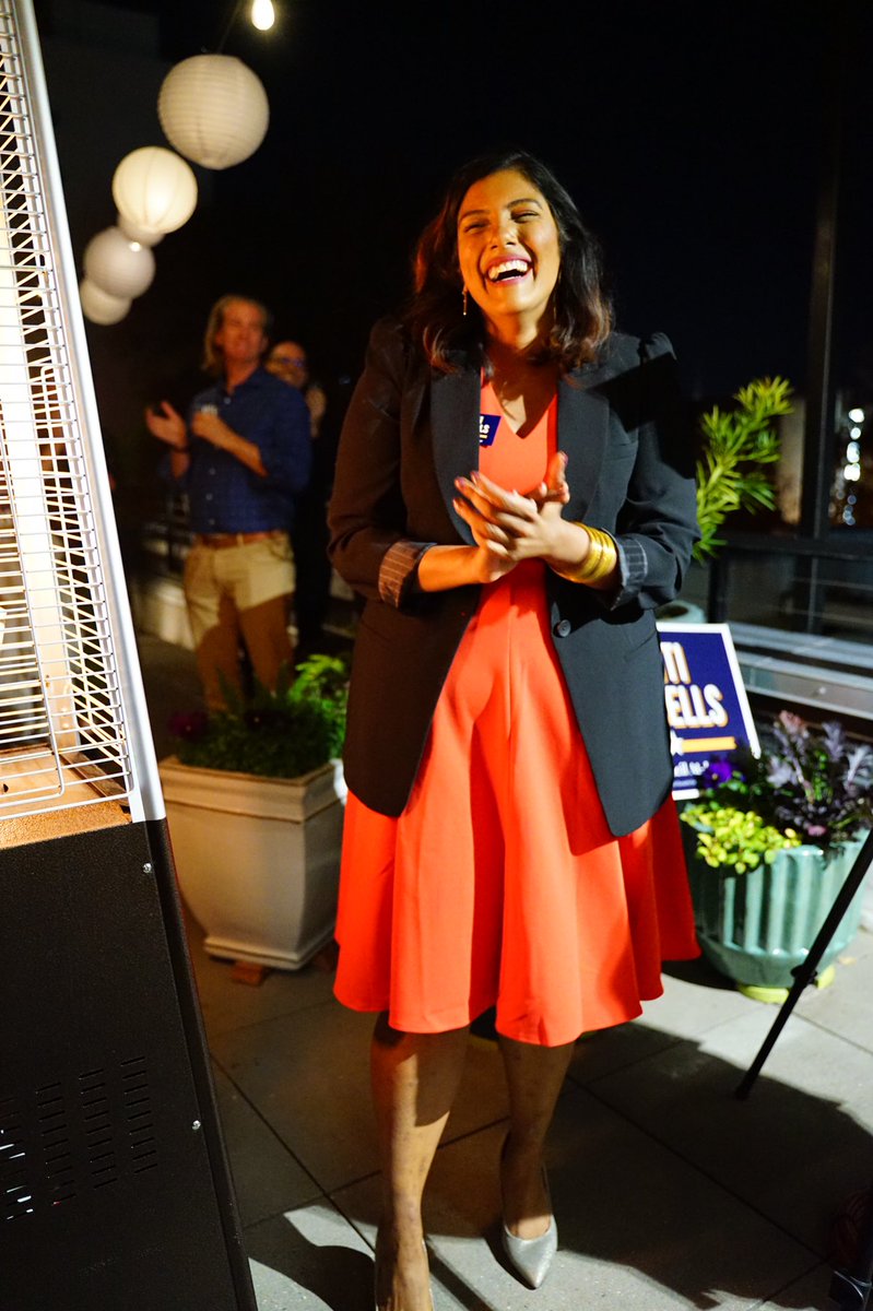 aditisrivastav's tweet photo. I feel overwhelmed, grateful, and excited. Over 10,000 of you voted for change, to break the status quo and have an independent advocate on city council. I am so honored to be your next councilwoman. Thank you for making history tonight! #scpol #columbiasc https://t.co/TlaLsYIPtH