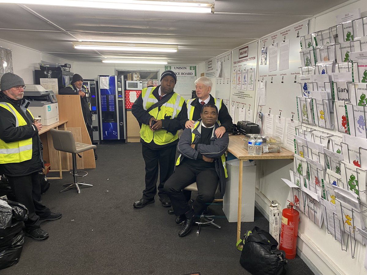 #HappyWednesday Our #UKcoachdriveroftheyear Pat Douglas starting just another day at <a href="/BelleVueBus/">Belle Vue Coaches</a> <a href="/UKCoachAwards/">UK Coach Awards</a>