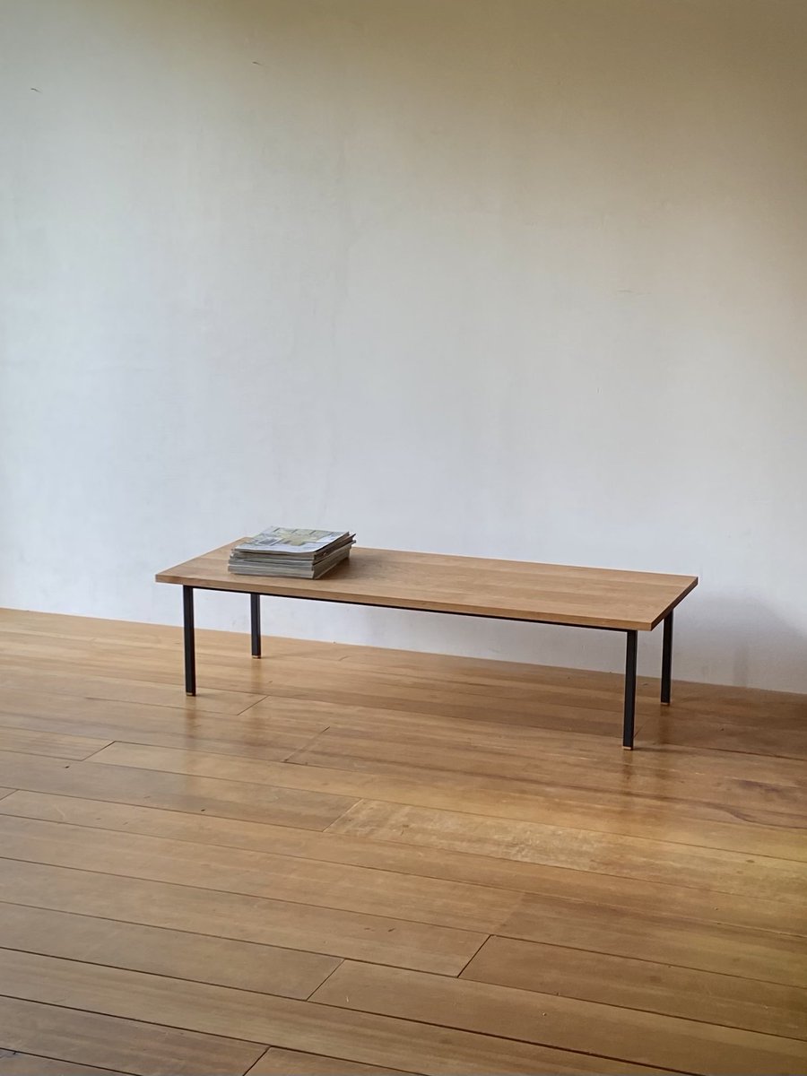 NAUTdesign's tweet photo. アトリエローテーブル
Atelier low table
W1,300 D500 H330
black cherry / dark gray
#furniture #lowtable #無垢家具 #ローテーブル #チェリー材 https://t.co/huJGH8rDzj