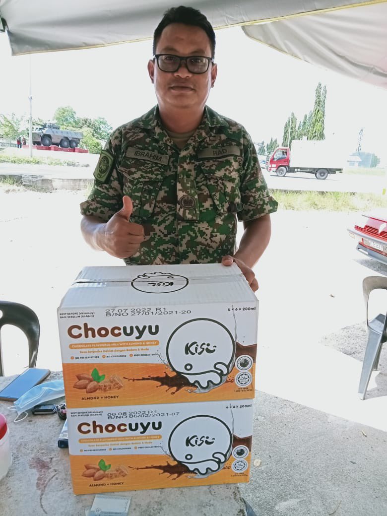 KisuAsia's tweet photo. Selamat Petang!🔥

Ramai yang dah restock beli Kisu. Siapa yang belum cuba memang rugi tau 😜

Cuba sekali pasti nak lagi. 

💛 KISU ASIA. https://t.co/8cR4qzbJSx
