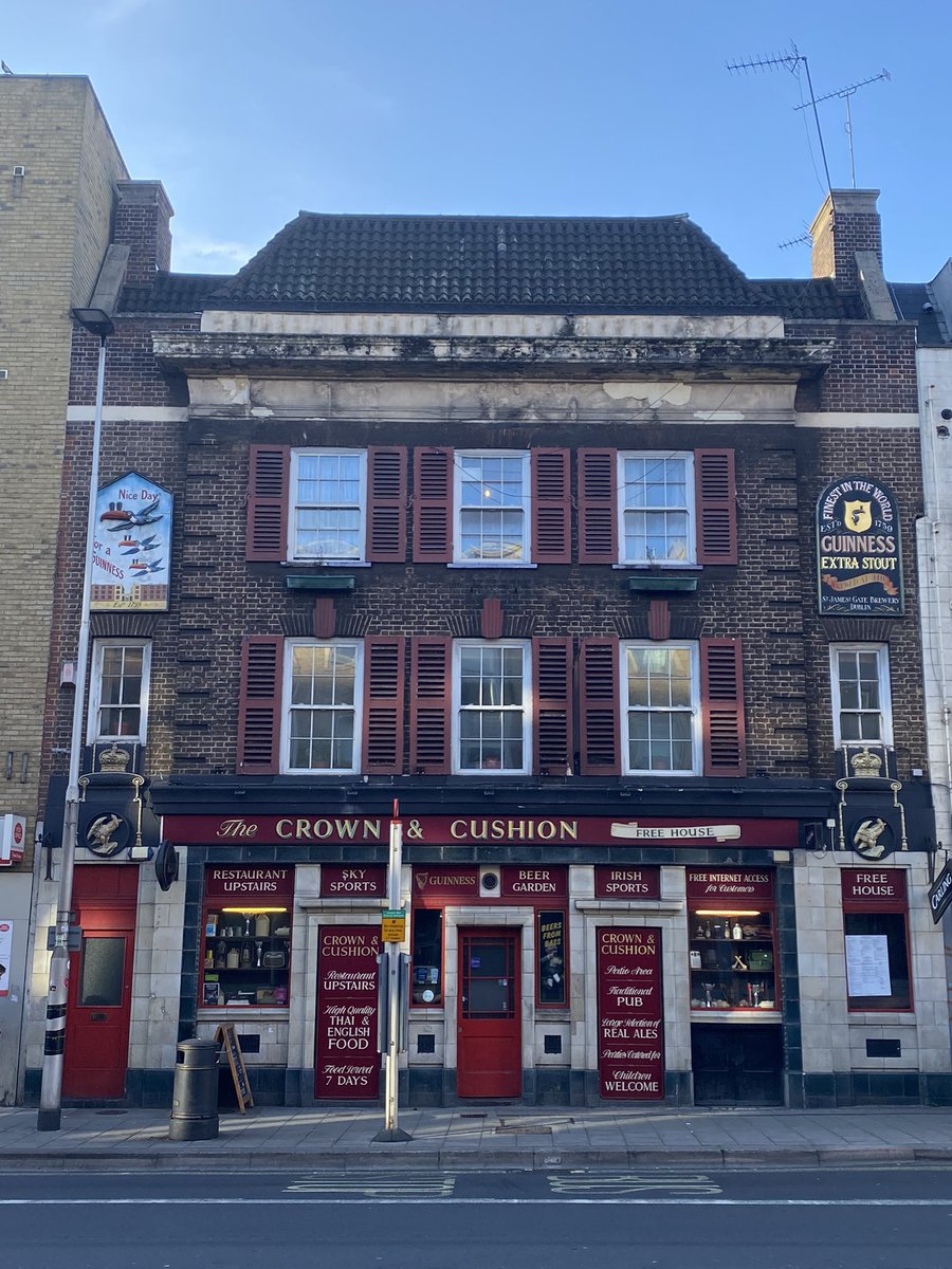 London Pub Guru tweet media