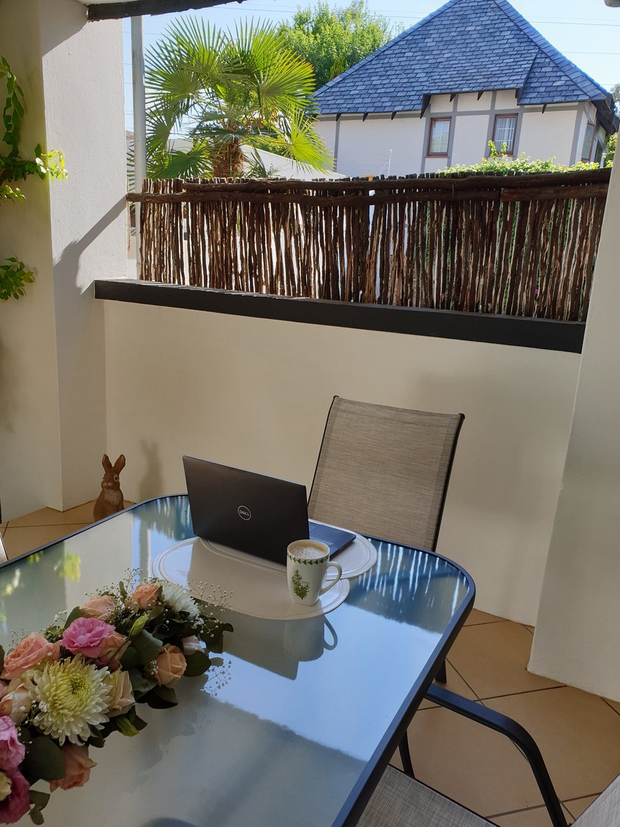 My work spot for the day #lesstimespentintraffic