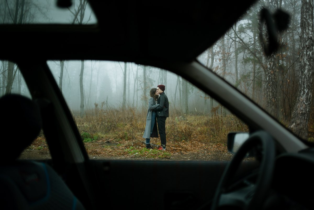 hleblat's tweet photo. Couple with Peugeot 405 in foggy forest.
#couple #LoveStory #auto #mick #belarus #weather #SonyAlpha #fog #weather #wood #cinema #netflix #cinematic #photography #peugeot #peugeot405 @Peugeot @PeugeotUK @PeugeotZA #girl #magazine #nft #fashion #style #outdoor https://t.co/mnjyKmxKIo