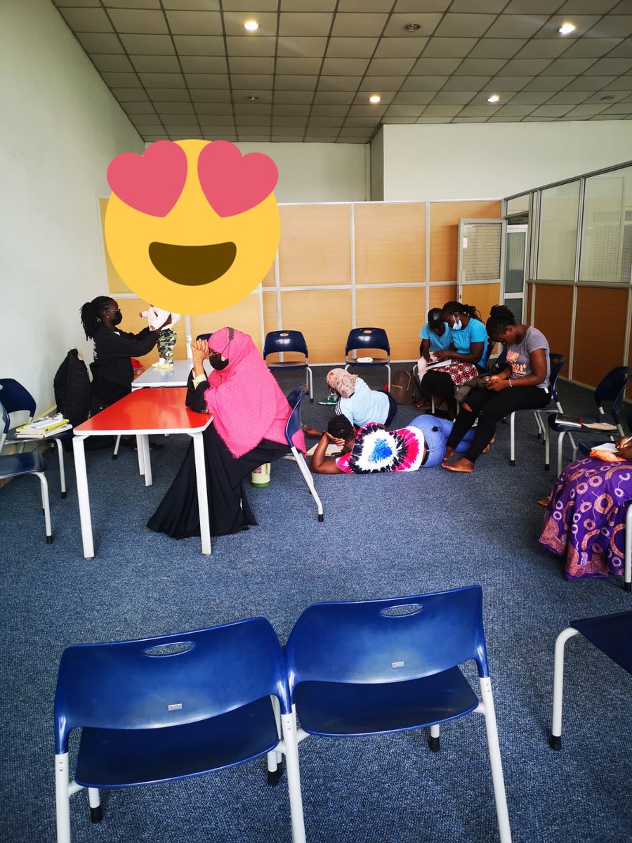 KaltumaSama's tweet photo. A practical cookery lesson for the teen mothers at knls buruburu branch. W fore see an economically empowered women @SarahOgembo @KnlsRumuruti @flesymz @ramupetu @maheakim @Teen_Seed @ https://t.co/Kh0LeHOy8N