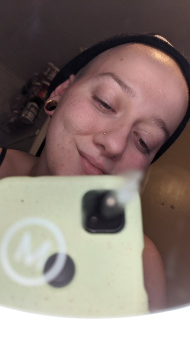 Absolutely baked. Im also bored retweet this and I might talk to you.  Findom https://t.co/boIIuEnxw