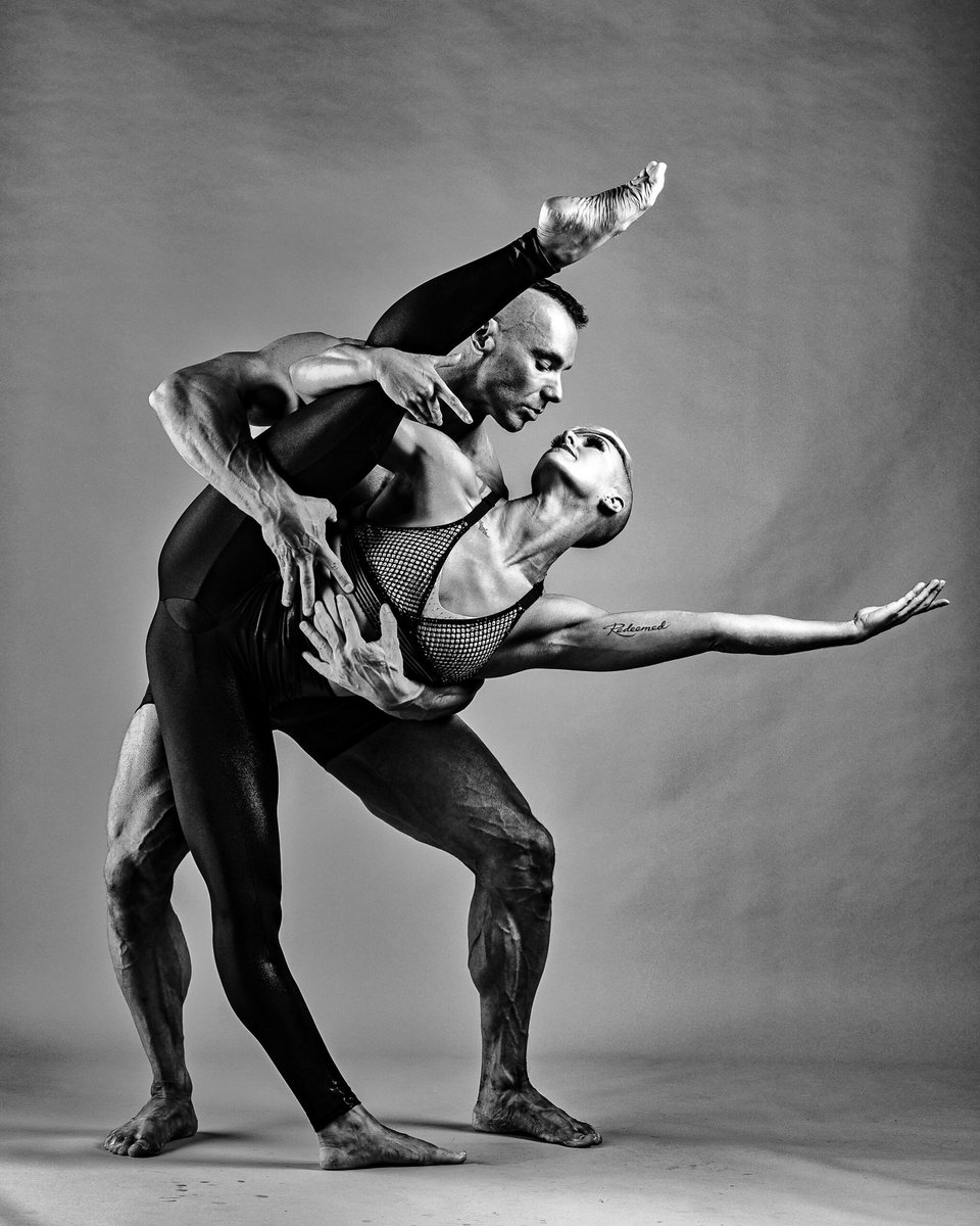 NewBreedAtlas's tweet photo. When you can celebrate art with the one you are meant to be with.. https://t.co/7f6Mn8pj3x