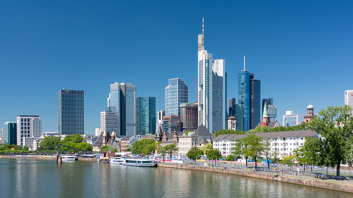 Bereiten Sie sich auf den #Talanx Capital Markets Day 2021 vor. Laden Sie sich jetzt die Präsentation herunter (nur auf Englisch): bit.ly/3FrcE30

#CMD21 #InvestorRelations #TogetherTalanx #Strategie