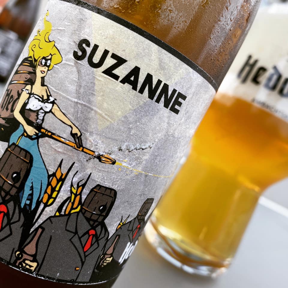 Raedemal's tweet photo. Suzanne! https://t.co/qC25fEFLhX #beer #belgium #brussels #belgique #craftbeer #bier #europe #instabeer #belgianbeer #beerstagram #beergeek #cerveza #biere #VOFDeKunst @Lekkervanbijons https://t.co/hAv2XpwAbX
