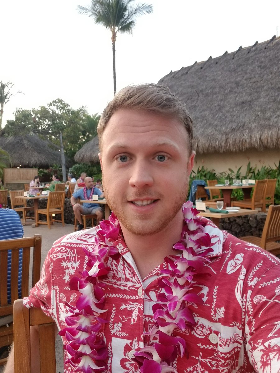 _davewiff's tweet image. Day 7:  What a day. Spent the morning touring Maui Gold (the only pineapple plantation in the US). And then ended Maui with the worlds best luau.  Gonna be tough to have a better day than today.