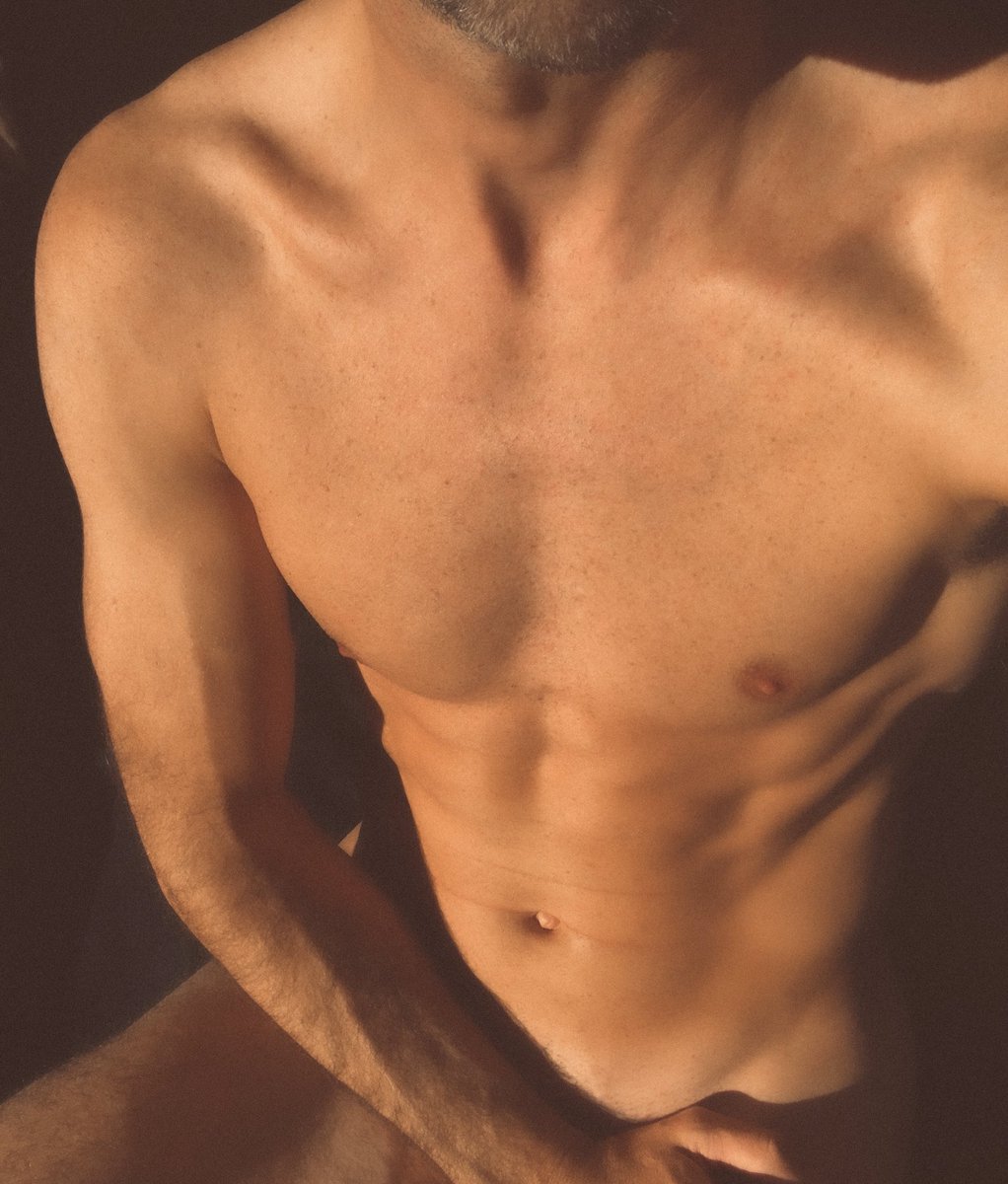 🤚 Have good day #neriotisme #nudeart #sexyman