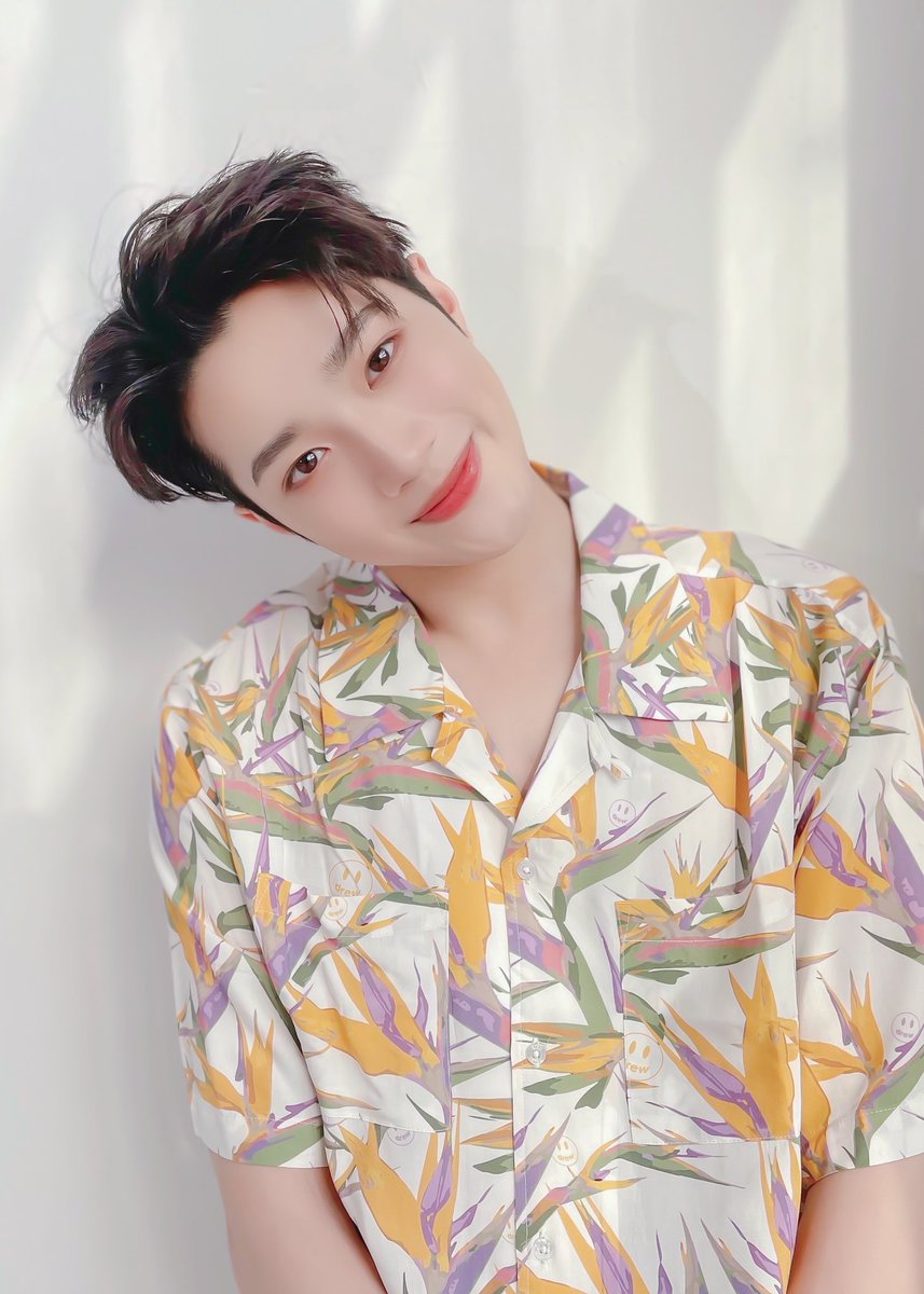 어베인린 URBANELIN tweet media
