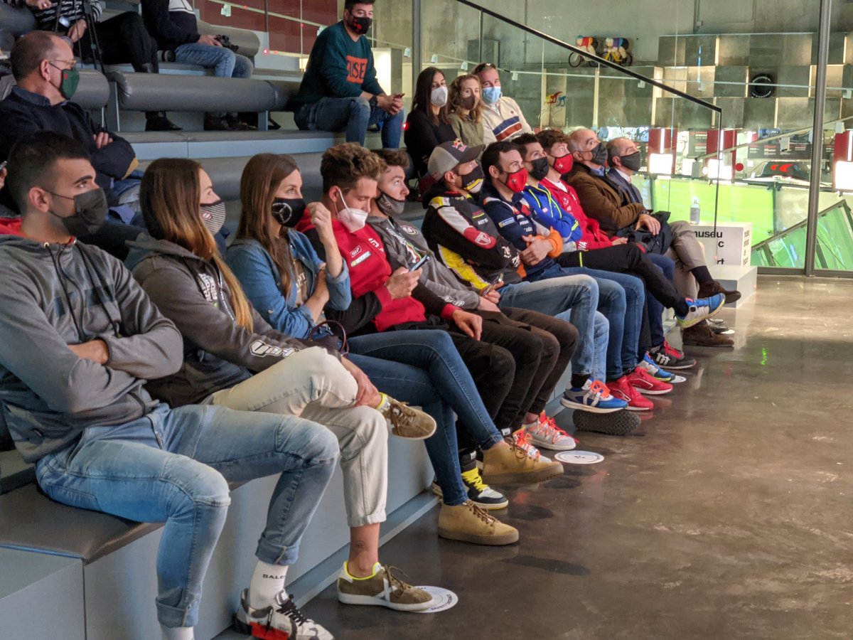 👉 A l’acte, també en destaquen la presència del 29 vegades campió del món, <a href="/tonibou_oficial/">Toni Bou Oficial</a>, d’<a href="/AdamRagaSans/">Adam Raga</a>, sis vegades coronat campió del món, així com Jaime Busto, <a href="/FajardoJeroni/">Jeroni Fajardo</a>, <a href="/MiquiGelabert56/">Miquel Gelabert 56</a>, @GgMarcelli i <a href="/JorgeCasales/">Jorge Casales✌</a>. 🏆