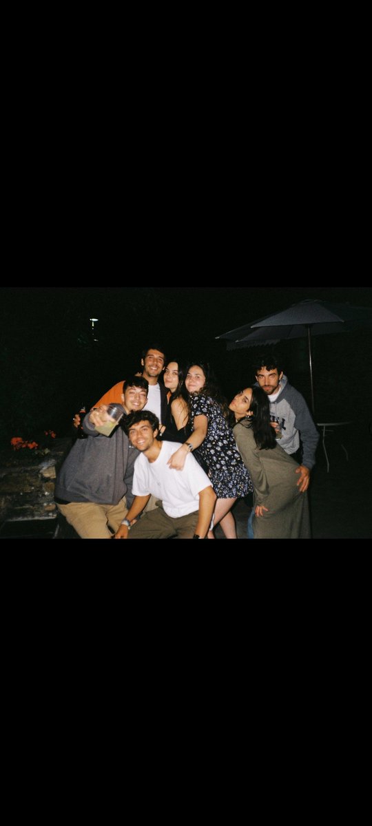 gavfer01's tweet photo. Backkk 📸 https://t.co/AIpcLIZwKK