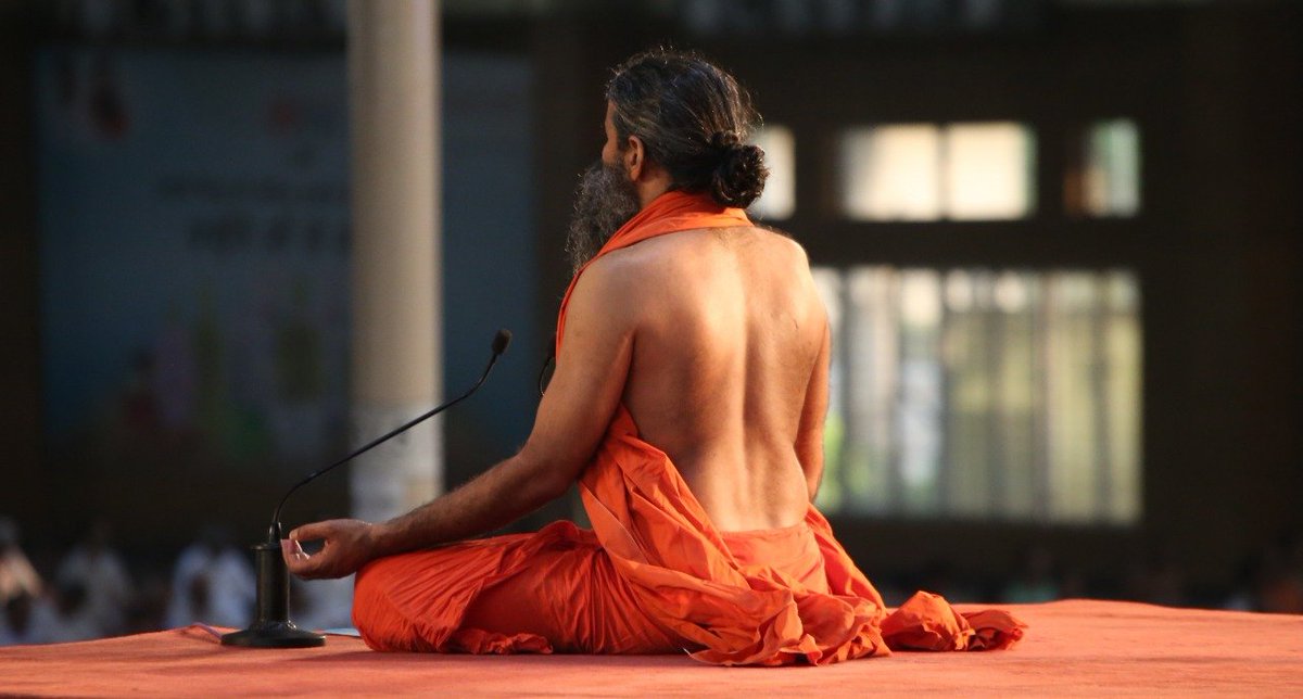 PypAcharyakulam's tweet image. जब तक वेद विद्या का एक भी विद्वान इस धरती पर हैं 
तब तक अज्ञान इस धरती को नहीं ढक सकता, 
वेदों का इतना बड़ा प्रकाश है। 
#Acharyakulam