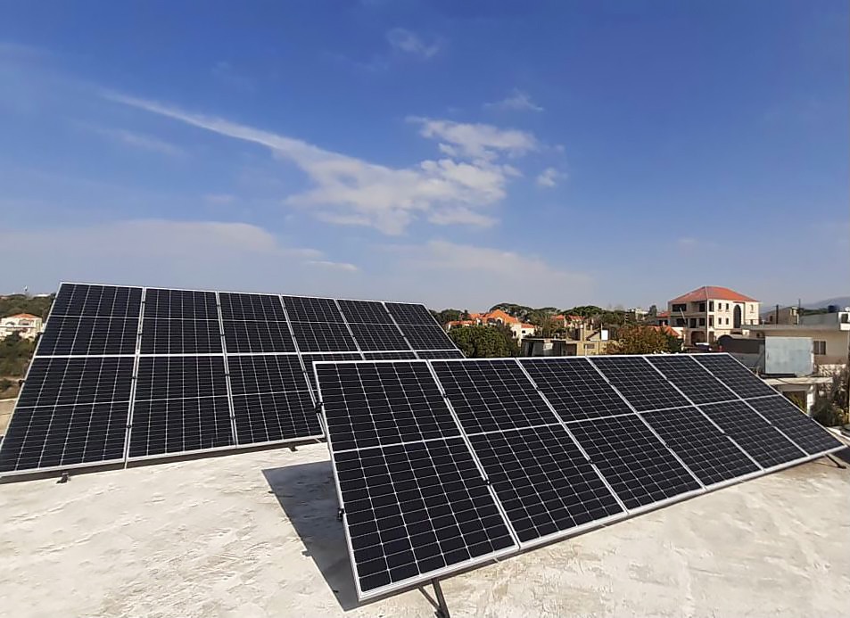SoftechAcademy's tweet photo. Another achievement in 2021, Softech Academy is now completely running on #solarpower #solar #GoGreen #sustainable #renewables #cleanerenergy #climatechange #Training #Free #Baakline #Baakleen #بعقلين #تدريب #الشوف #دورات_مجانية https://t.co/BaW7I8nUyF