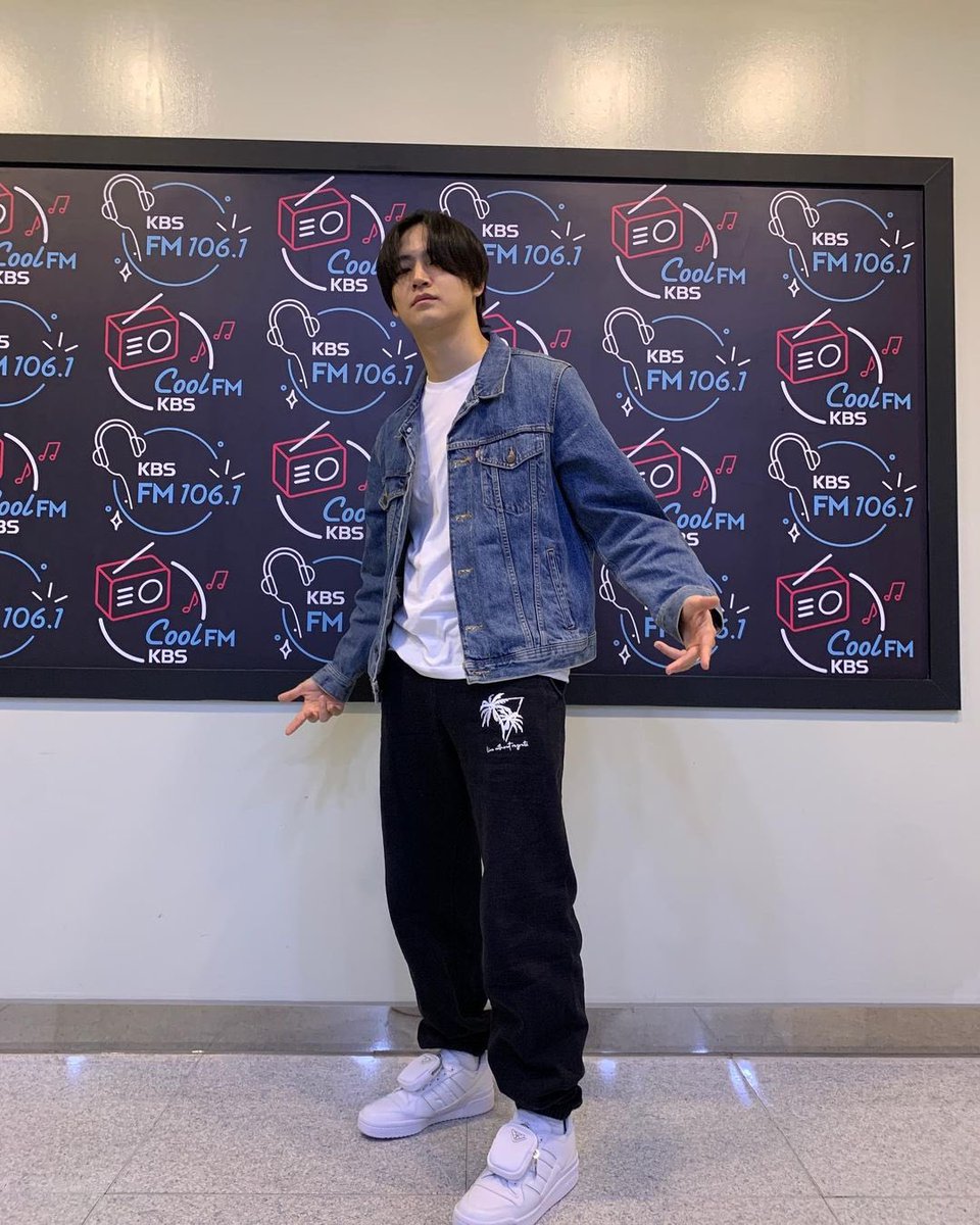 AhgaseSpain's tweet photo. [📸] 17/11/21| IG JayB:

“¡Nuevas paradas!
@.originals_kr”

🔗: https://t.co/4fUnZ4d3Rh

#JayB #재범 #갓세븐 #GOT7 @GOT7Official @jaybnow_hr https://t.co/LJ55j2jS70